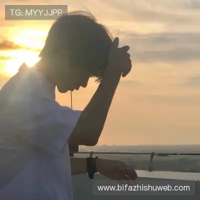 董静娇